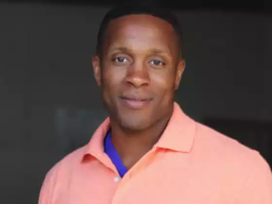 Cornelius Jones, Jr.,
Health & Wellness, Health & Wellness
Expert at Bago sa Fitness Bundle