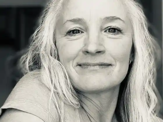 Lisa Knowlton,
Health & Wellness, Spirituality, Grief, Love and Relationships, Personal Development & Coaching, Arts
Expert at סימפוזיון העצמת 2025